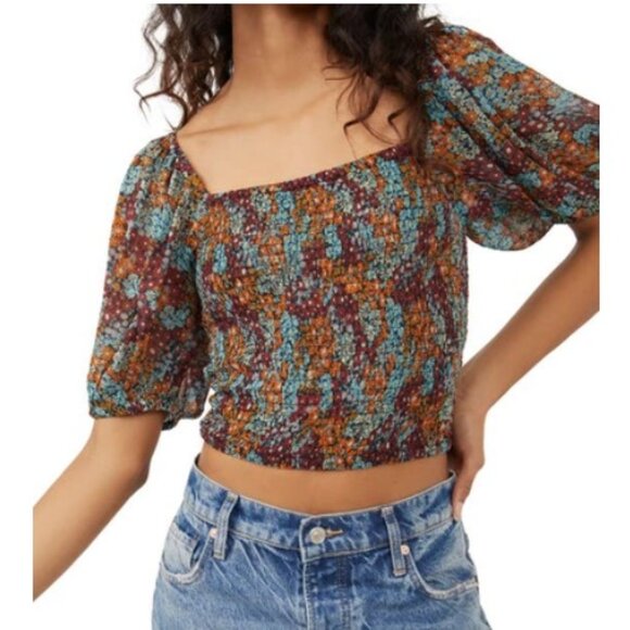 Free People BNWT New with tags size M Medium smocked puff sleeve crop top blouse - Picture 3 of 9